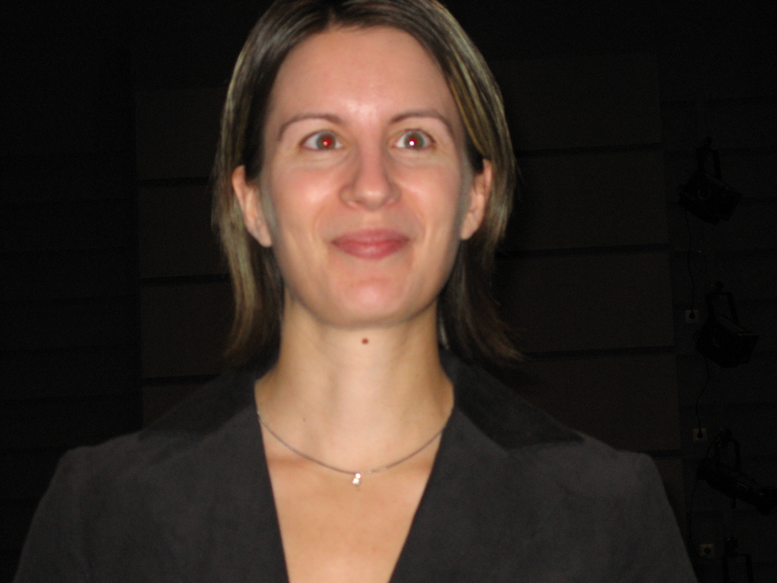 Elina Laukkasen kasvokuva